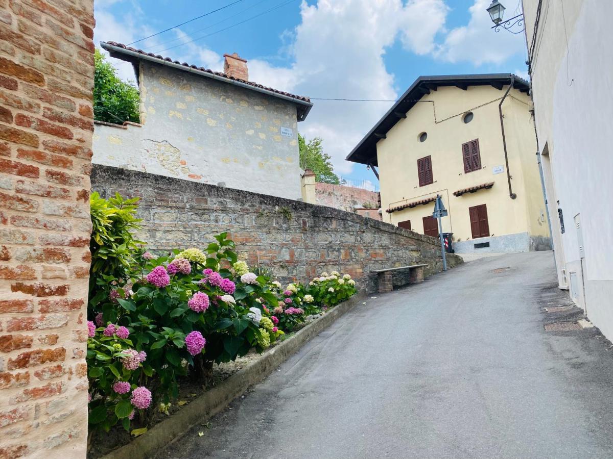 La Casa Della Rocca - Monferratohome Camagna Monferrato ภายนอก รูปภาพ