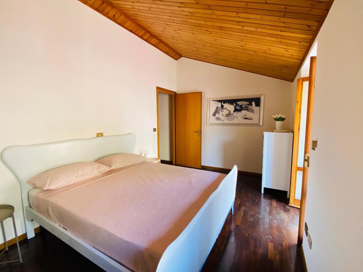 La Casa Della Rocca - Monferratohome Camagna Monferrato ภายนอก รูปภาพ
