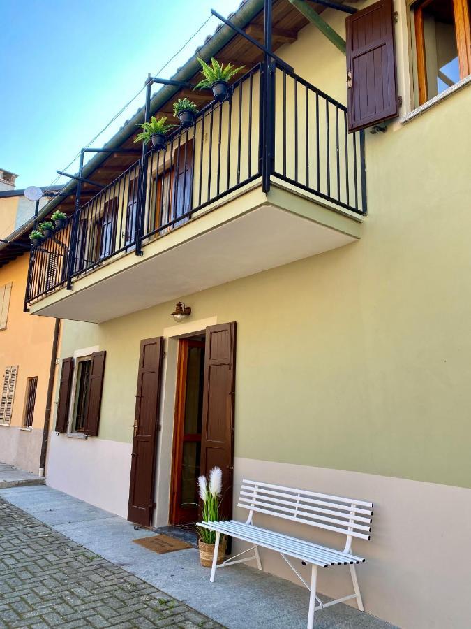 La Casa Della Rocca - Monferratohome Camagna Monferrato ภายนอก รูปภาพ